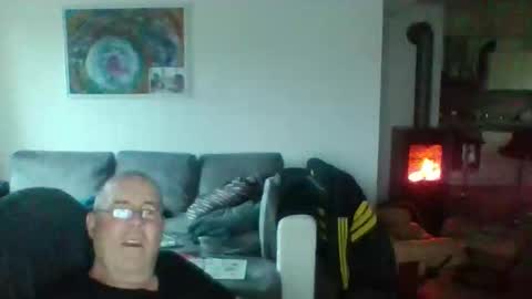 charles6064 online show from 18, 11, 2025