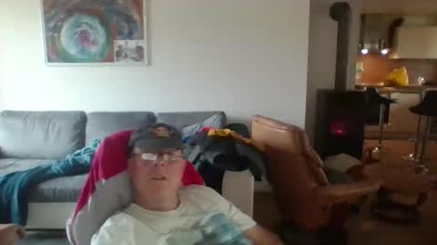 Snapshot of charles6064 chatting on 19, 1, 2026 charles6064 online show from 19, 1, 2026