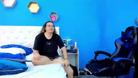 Snapshot of charles_x_elara chatting on 27, 12, 2024 Charles y Elara online show from 27, 12, 2024