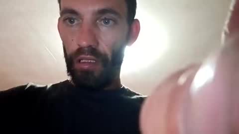 charlesb13 online show from 22, 4, 2026