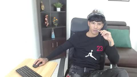 Charlie oconnor online show from 8, 2, 2025