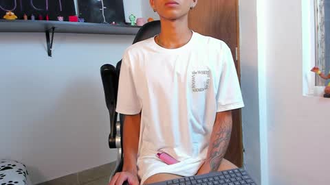 Charles Russo online show from 6, 1, 2025