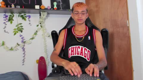 Charles Russo online show from 25, 1, 2025