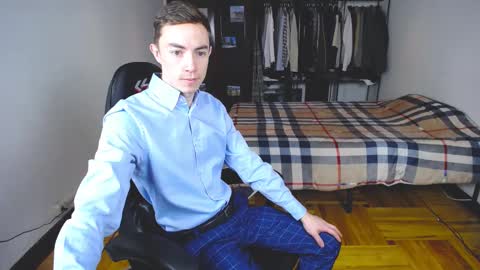 carlos reyes online show from 12, 2, 2025