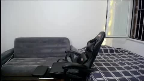 Snapshot of charlieseyer chatting on 23, 7, 2026 carlos reyes online show from 23, 7, 2026