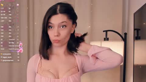 Snapshot of charlinepiker chatting on 18, 2, 2026 Yumi online show from 18, 2, 2026