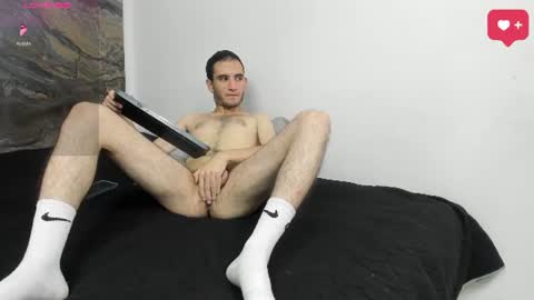 Snapshot of charlizee_23 chatting on 21, 6, 2026 Charlize online show from 21, 6, 2026