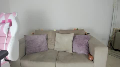 Snapshot of charlote_cowell_sub_ chatting on 10, 1, 2025    online show from 10, 1, 2025