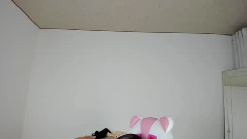 Snapshot of charlote_cowell_sub_ chatting on 11, 3, 2025    online show from 11, 3, 2025