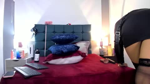 Snapshot of charlott_lens chatting on 12, 9, 2025 Charlott online show from 12, 9, 2025
