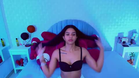 Snapshot of charlotte_0309 chatting on 13, 11, 2025 charlotte online show from 13, 11, 2025