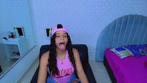 charlotte online show from 25, 4, 2026