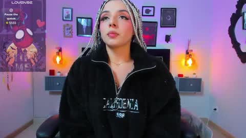 Charlotte online show from 10, 11, 2025