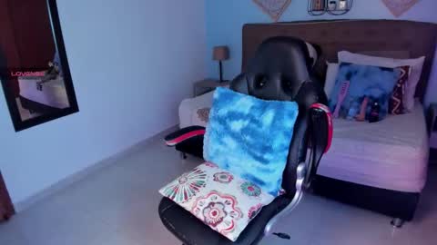 Charlotte  online show from 13, 3, 2026