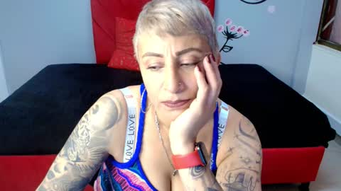 CHARLOTTE GRAY online show from 3, 11, 2025