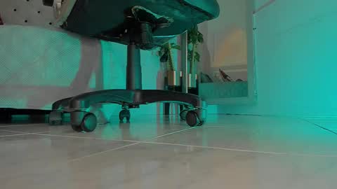 Snapshot of charlotte__grey chatting on 20, 12, 2025 charlotte grey online show from 20, 12, 2025