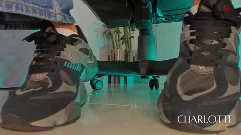 Snapshot of charlotte__grey chatting on 10, 1, 2026 charlotte grey online show from 10, 1, 2026