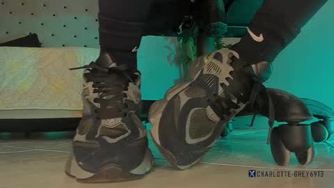 Snapshot of charlotte__grey chatting on 12, 1, 2026 charlotte grey online show from 12, 1, 2026