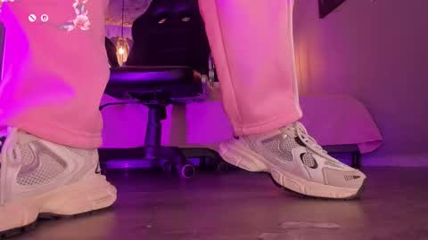 Snapshot of charlotte__grey chatting on 15, 2, 2026 charlotte grey online show from 15, 2, 2026