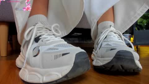 Snapshot of charlotte__grey chatting on 21, 2, 2026 charlotte grey online show from 21, 2, 2026