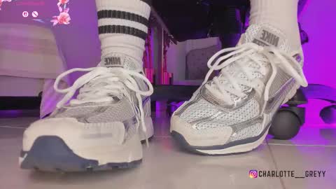 Snapshot of charlotte__grey chatting on 2, 3, 2026 charlotte grey online show from 2, 3, 2026