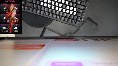 Snapshot of charlotte_gonsalez chatting on 12, 12, 2024 Charlotte online show from 12, 12, 2024