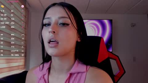 Snapshot of charlotte_greys chatting on 24, 9, 2025 Charlotte online show from 24, 9, 2025