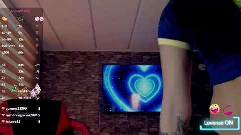 Charlotte  online show from 13, 12, 2025