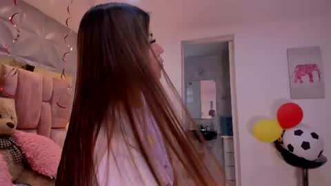 Snapshot of charlotte_icee chatting on 30, 6, 2026 Charlotte Icee online show from 30, 6, 2026