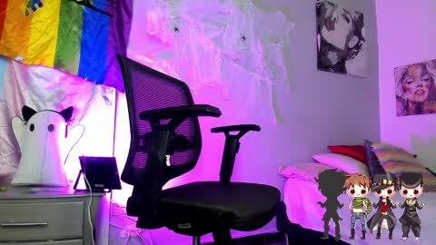 Snapshot of charlotte_joestar chatting on 2, 10, 2025 Charlie online show from 2, 10, 2025