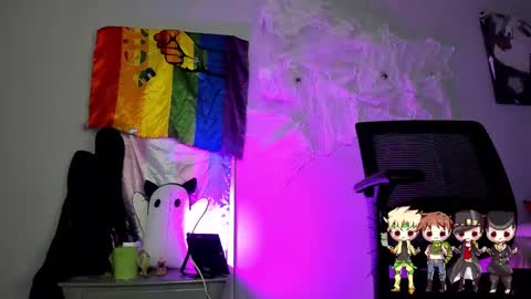 Snapshot of charlotte_joestar chatting on 12, 10, 2025 Charlie online show from 12, 10, 2025