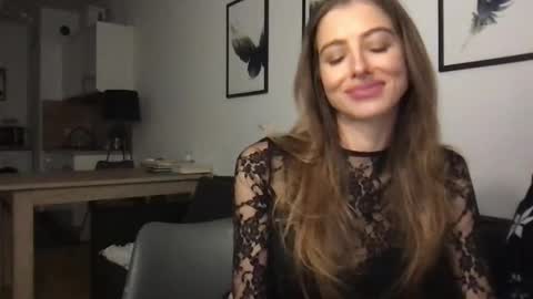 Snapshot of charlotte_roche chatting on 11, 2, 2025 Charlotte Roche online show from 11, 2, 2025