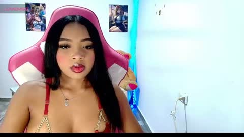 Snapshot of charlotte_walker1 chatting on 4, 8, 2026 charlotte_walker1 online show from 4, 8, 2026
