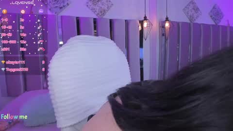 Snapshot of charlotte_walker__ chatting on 17, 1, 2025 charlotte_walker__ online show from 17, 1, 2025