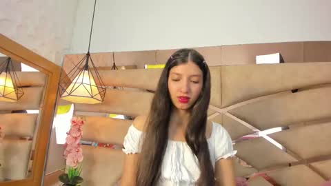 CharlotteBrown online show from 23, 12, 2025