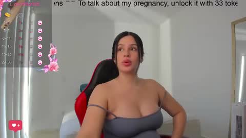 Snapshot of charlottecamgirls chatting on 16, 7, 2026 Katherine online show from 16, 7, 2026