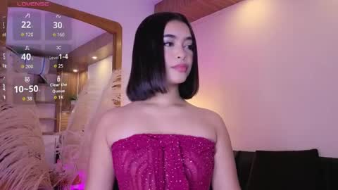 Snapshot of charlotteg18 chatting on 13, 5, 2026 Charlote online show from 13, 5, 2026
