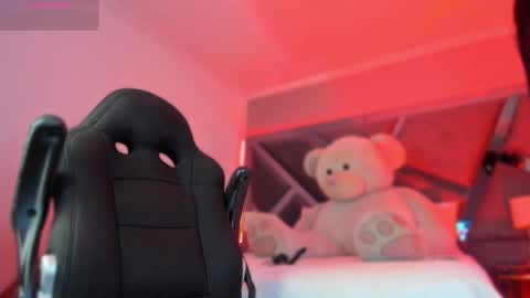 Snapshot of charlotteinpole chatting on 12, 2, 2026 Charlotte online show from 12, 2, 2026