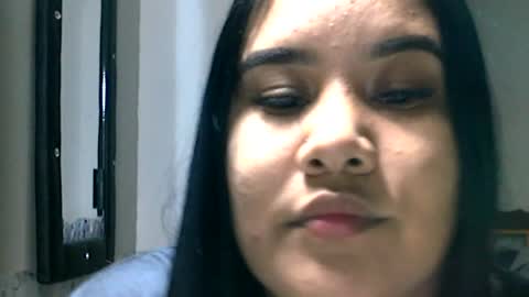 Snapshot of charlottequeen_21 chatting on 25, 6, 2026 charlottequeen_21 online show from 25, 6, 2026
