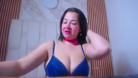 Snapshot of charlotteschmidtt chatting on 22, 11, 2025 Charlotte Schmidt online show from 22, 11, 2025