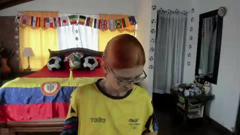 Snapshot of charlottewillson chatting on 15, 6, 2026 Charlotte online show from 15, 6, 2026