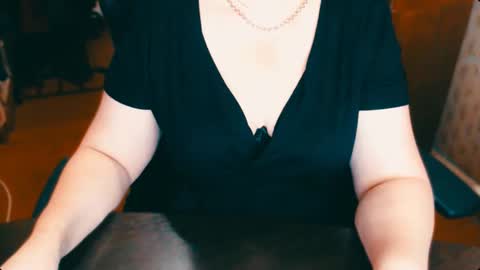 CharlotteXTasty online show from 27, 12, 2024