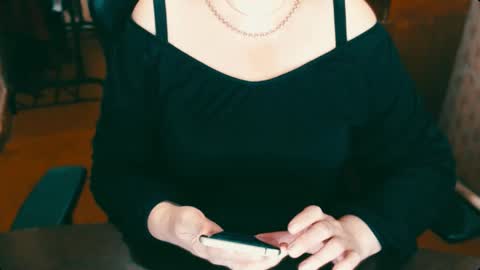 CharlotteXTasty online show from 28, 1, 2025