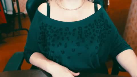 CharlotteXTasty online show from 6, 3, 2025