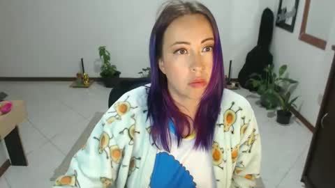 Snapshot of charlottezoe1 chatting on 22, 5, 2026 charlottezoe online show from 22, 5, 2026