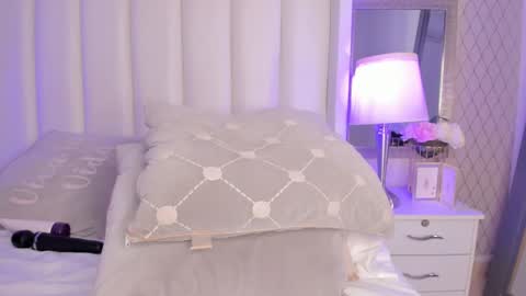  Charlot Treid  online show from 9, 1, 2025