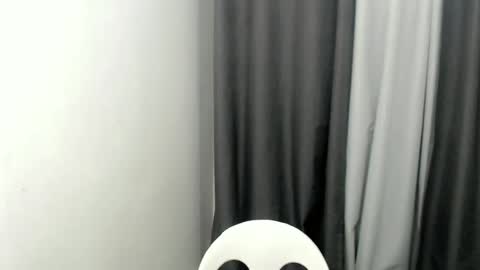 Snapshot of charm_fuckdoll8 chatting on 27, 9, 2025 charm_fuckdoll8 online show from 27, 9, 2025