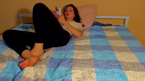 katie online show from 25, 10, 2025