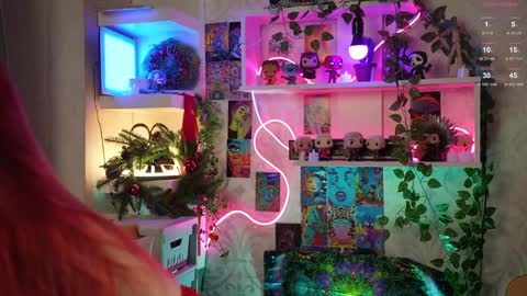 Snapshot of charmings_054 chatting on 27, 12, 2024 Belle and Miley online show from 27, 12, 2024