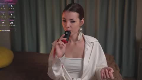 Snapshot of charmings_054 chatting on 11, 2, 2026 Belle and Miley online show from 11, 2, 2026